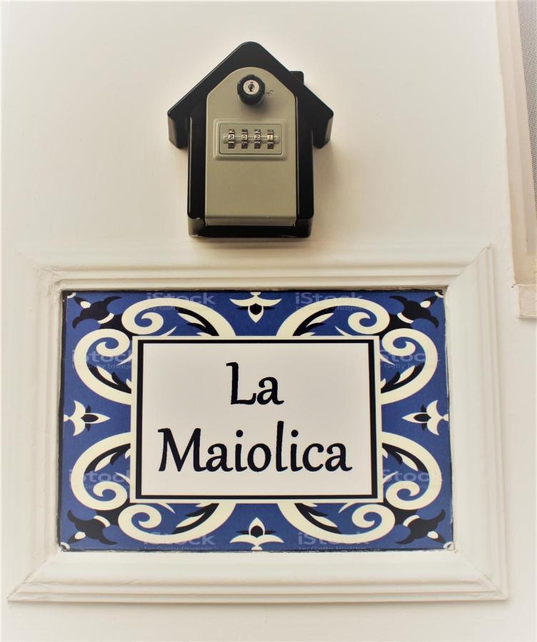 아나카프리 La Maiolica 아파트 외부 사진